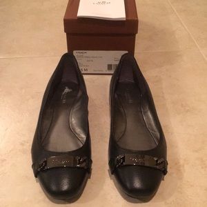 NIB Coach Black Leather Ballet Flats